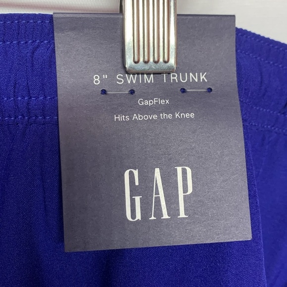 GAP Colorbloc Swim Shorts - Picture 9 of 10